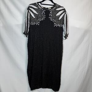 Laurence Kazar Evening Dress Size 1X Beaded Sequined Scallops Black Silk Vintage
